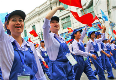 Đảm bảo phúc lợi xã hội và tăng trưởng kinh tế ở Việt Nam