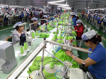 Báo Pháp: Năm 2020 kinh tế Việt Nam vẫn thoát hiểm dù gặp khó vì COVID-19