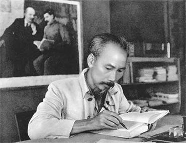 Những vấn đề trọng yếu trong việc tuyên truyền, giáo dục chủ nghĩa Mác-Lênin, tư tưởng Hồ Chí Minh  ​