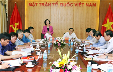 Đoàn Tiểu ban Văn kiện Đại hội XIII làm việc với Đảng đoàn MTTQ Việt Nam