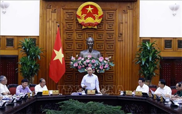 Thủ tướng chủ trì họp Thường trực Tiểu ban Kinh tế - xã hội phục vụ Đại hội XIII của Đảng