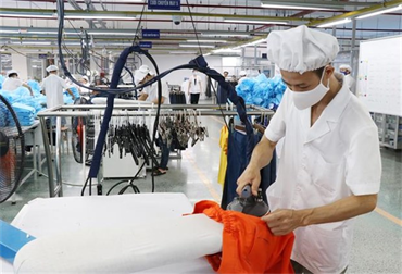 Chuyên gia đánh giá triển vọng khôi phục nền kinh tế của Việt Nam
