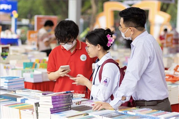 Báo động toàn cầu: Năng lực đọc của thế hệ trẻ chạm đáy trong lịch sử đánh giá PISA