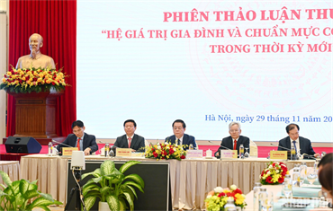 Về vấn đề xây dựng chuẩn mực con người Việt Nam