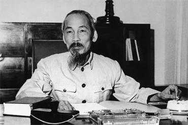 Tư tưởng, đạo đức, phong cách Hồ Chí Minh mãi soi sáng sự nghiệp đổi mới của Đảng và nhân dân ta