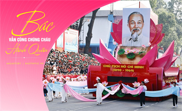 Bác vẫn cùng chúng cháu hành quân