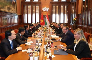 Tổng Bí thư Nguyễn Phú Trọng hội đàm với Thủ tướng Hungary Viktor Orban