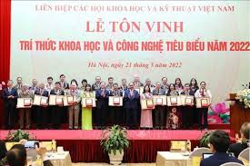 Phát huy vai trò của đội ngũ trí thức Việt Nam trong xây dựng khối đại đoàn kết dân tộc, xây dựng và bảo vệ Tổ quốc