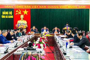 Hội đồng Lý luận Trung ương và Viện Hàn lâm Khoa học Xã hội Việt Nam làm việc với tỉnh ủy Hà Giang