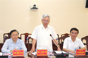 Đoàn công tác Hội đồng lý luận Trung ương làm việc với Tỉnh ủy Bình Thuận