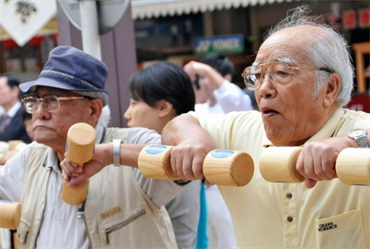 Nhật Bản lần đầu tiên ghi nhận tỷ lệ người trên 80 tuổi vượt 10% dân số