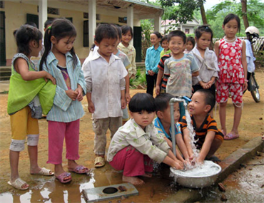 Nâng cao cơ hội tiếp cận các dịch vụ xã hội cơ bản, thiết yếu trong phát triển xã hội bền vững ở Việt Nam (phần 2)