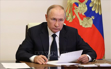 Tổng thống Nga Vladimir Putin thông qua học thuyết đối ngoại mới