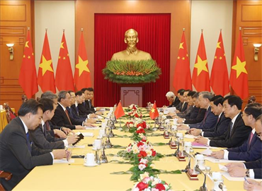 Tổng Bí thư, Chủ tịch nước Tô Lâm hội kiến Thủ tướng Quốc vụ viện Trung Quốc Lý Cường