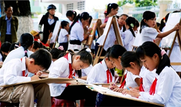 Xây dựng xã hội học tập ở Thành phố Hồ Chí Minh