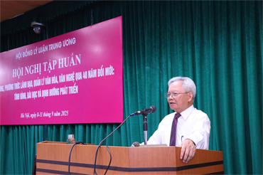 Khai mạc lớp tập huấn "Nội dung, phương thức lãnh đạo, quản lý văn hóa, văn nghệ qua 40 năm đổi mới: Tình hình, bài học và định hướng phát triển”